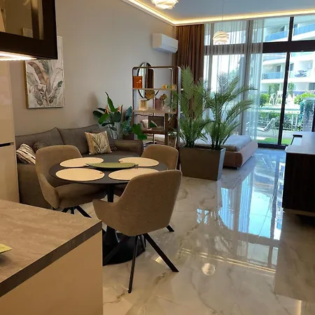Apartamento Allure Panoramicsea View,pool & Spa,free Parking,varna *