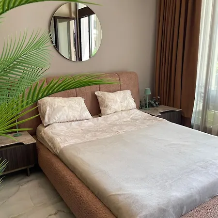Allure Panoramicsea View,pool & Spa,free Parking,varna Golden Sands