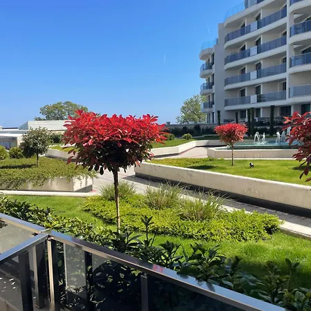 Apartamento Allure Panoramicsea View,pool & Spa,free Parking,varna
