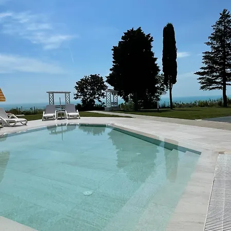 Allure Panoramicsea View,pool & Spa,free Parking,varna Nisipurile de Aur